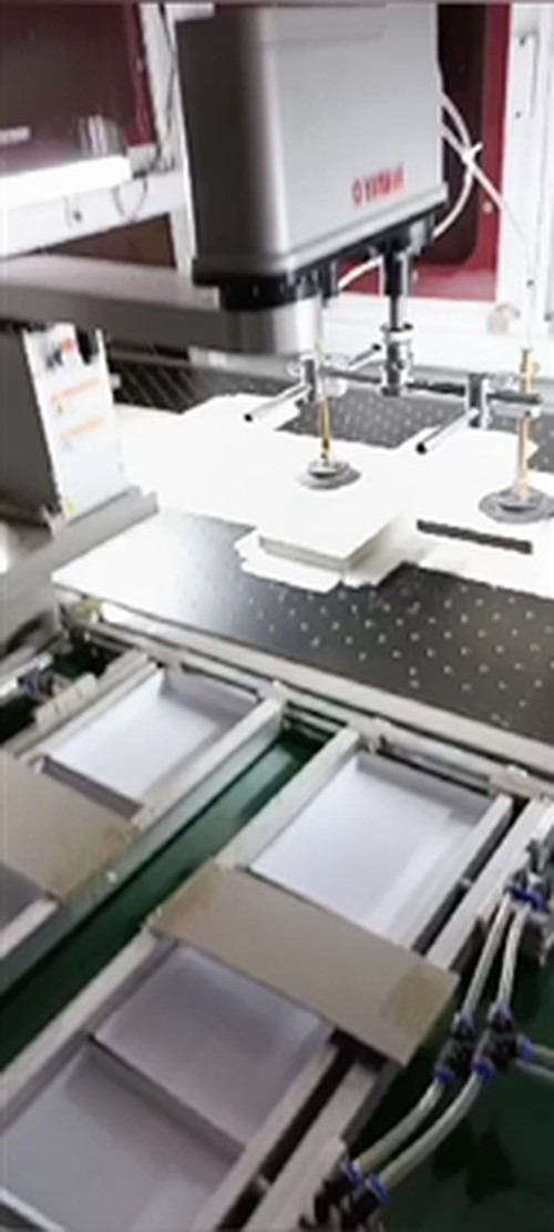 نیا پیپر باکس تیار کرنے والی مشین